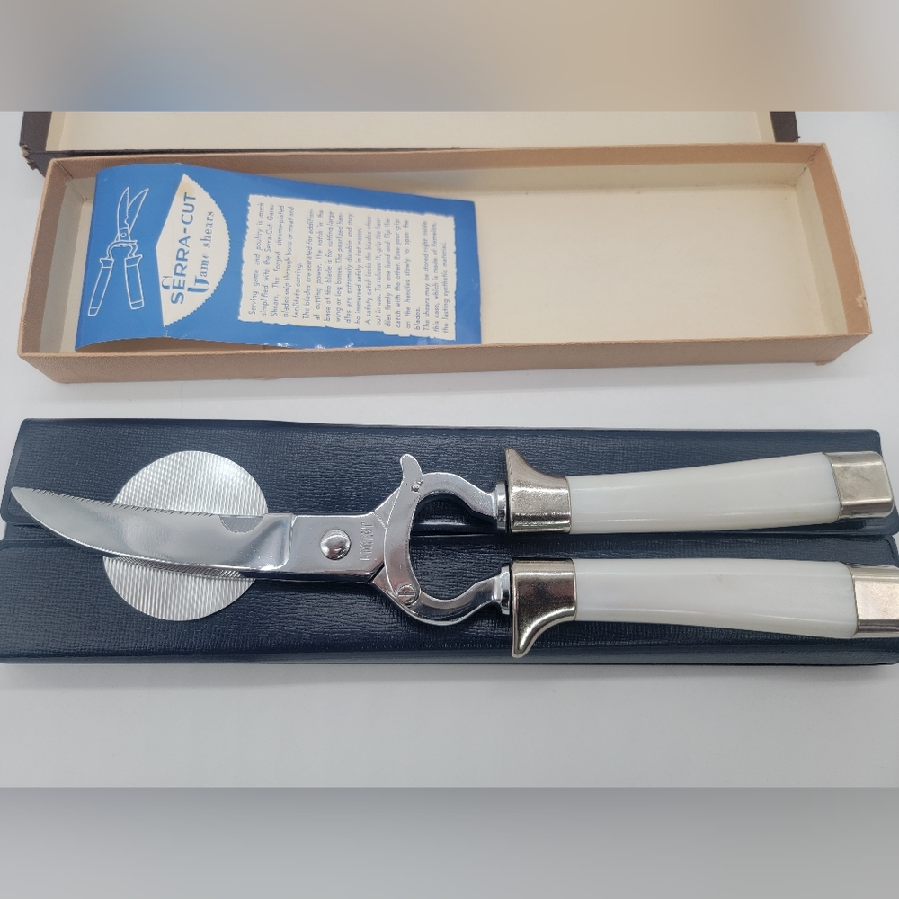 Serra-Cut Game Shears Remelon Case New Open Box Vintage Regent